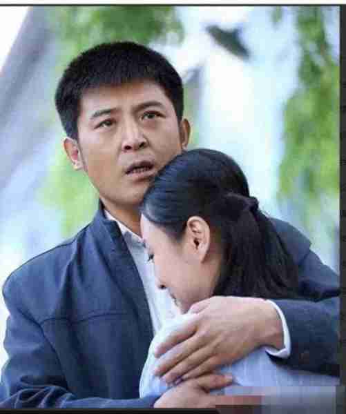 孙涛-娶同学李莉，结婚27年被拿捏死，17次上春晚全是她的功劳-第32张图片-九妖电影