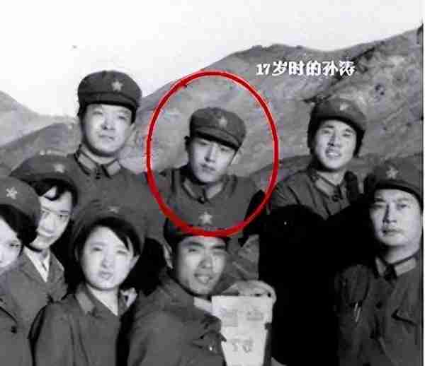 孙涛-娶同学李莉，结婚27年被拿捏死，17次上春晚全是老婆的功劳-第12张图片-九妖电影