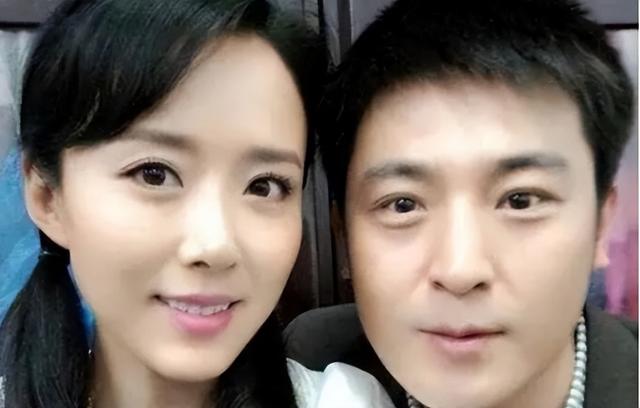 孙涛:娶同学李莉,结婚27年被拿捏死,17次上春晚全是她的功劳-第22张图片-九妖电影 孙涛:娶同学李莉,结婚27年被拿捏死,17次上春晚全是她的功劳-第22张图片-九妖电影