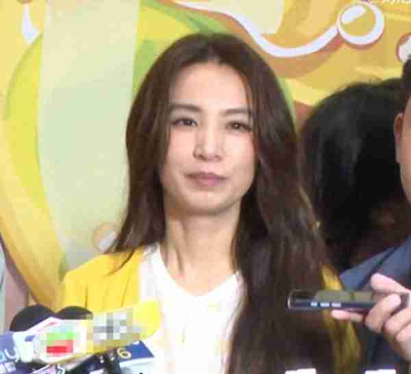 怂了!田馥甄取消天津演出,还有一个问题女歌手要上台,无人发觉-第1张图片-九妖电影 怂了!田馥甄取消天津演出,还有一个问题女歌手要上台,无人发觉-第1张图片-九妖电影