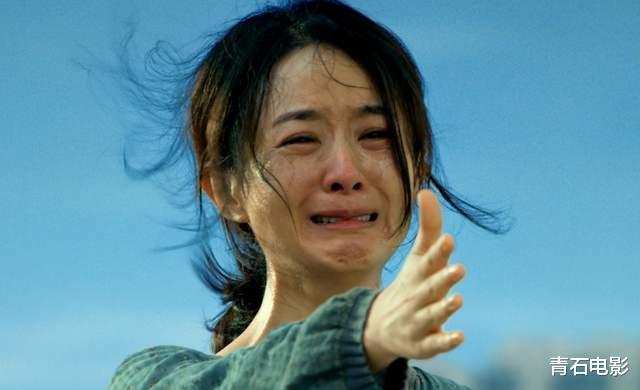 张艺谋回归现实题材，一出手就又炸了！看完我想说：这片后劲真大-第48张图片-九妖电影