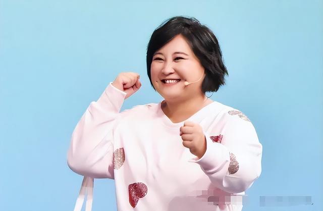 打回原型?贾玲被质疑体重反弹,最新机场生图流出,网友:傻眼了-第14张图片-九妖电影 打回原型?贾玲被质疑体重反弹,最新机场生图流出,网友:傻眼了-第14张图片-九妖电影