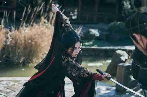 抱不起女星、拉不开弓、硅胶假身材,圈里男演员到底有多虚--第41张图片-九妖电影 抱不起女星、拉不开弓、硅胶假身材,圈里男演员到底有多虚--第41张图片-九妖电影