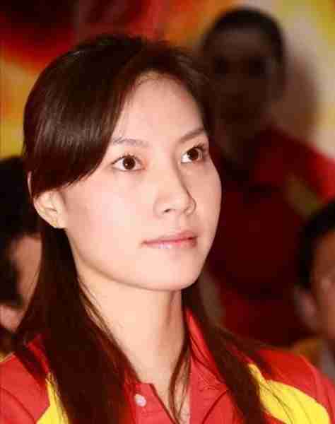 拿捏高虎傍富少李泽楷,致使林丹婚内出轨,无名模特赵雅淇凭什么-第10张图片-九妖电影 拿捏高虎傍富少李泽楷,致使林丹婚内出轨,无名模特赵雅淇凭什么-第10张图片-九妖电影