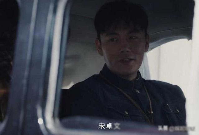收手吧杨幂,没完没了的“秀身材”,再性感观众也会腻_1-第28张图片-九妖电影 收手吧杨幂,没完没了的“秀身材”,再性感观众也会腻_1-第28张图片-九妖电影