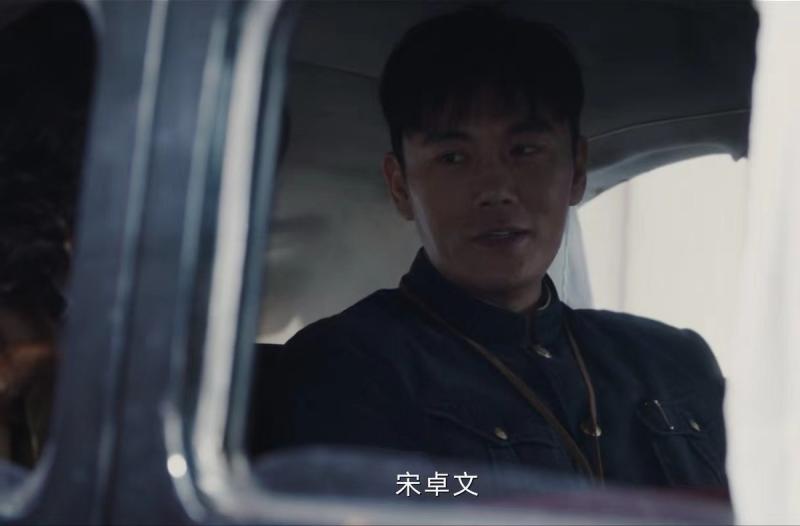 收手吧杨幂，没完没了的“秀身材”，再性感观众也会腻_2-第6张图片-九妖电影