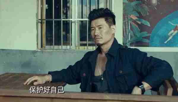 收手吧谢孟伟！别再侮辱观众智商了，花800万拍个大烂片雷人又无脑-第5张图片-九妖电影