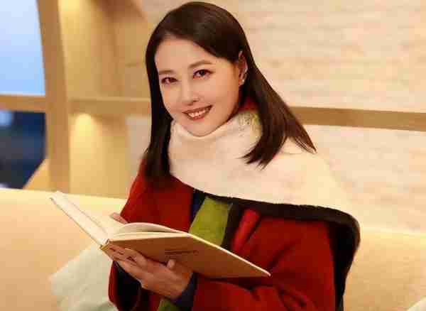 无儿无女的周海媚去世不到6个月，白发老母的选择令人泪目-第18张图片-九妖电影