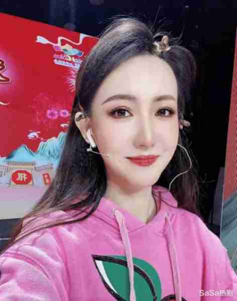 张靓婧颜值媲美李思思！2023主持人大赛，成功挖到一张“春晚脸”-第20张图片-九妖电影