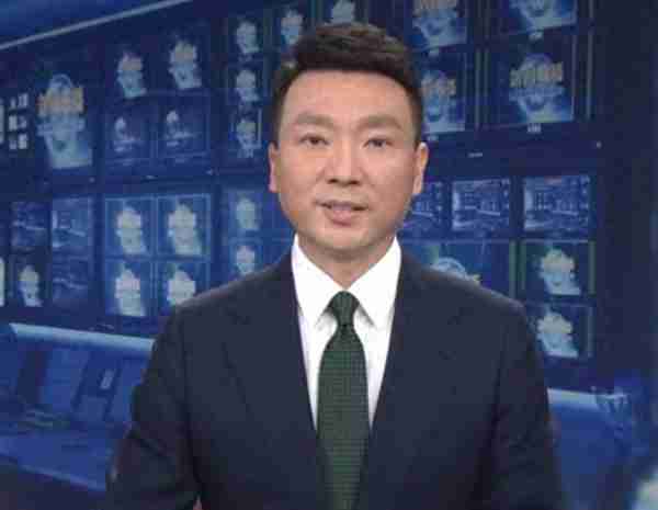 暂别《新闻联播》栏目组，央视门面担当康辉收获新身份-第1张图片-九妖电影
