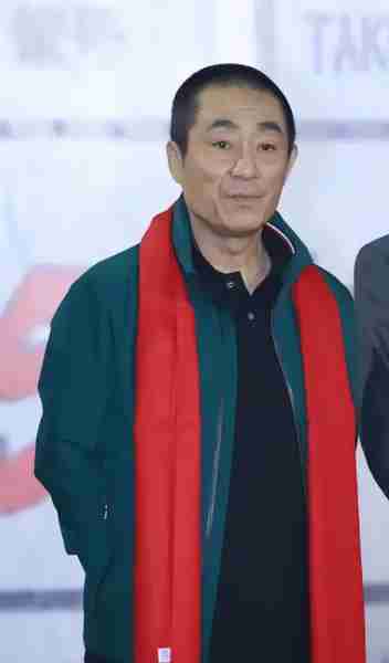 暴露了!狐狸老了还是“老狐狸”73岁的张艺谋“小心思”太多了!-第3张图片-九妖电影 暴露了!狐狸老了还是“老狐狸”73岁的张艺谋“小心思”太多了!-第3张图片-九妖电影