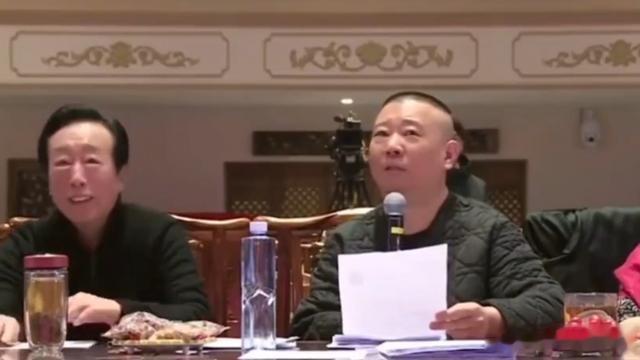 德云鼓曲社七音换手联弹，震撼全场，这才是最该上春晚的节目-第11张图片-九妖电影