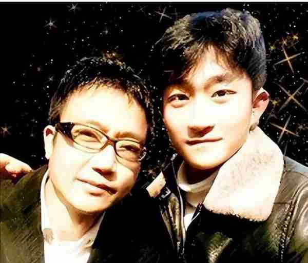 想当第二个大衣哥？一首歌赚10个亿，歌曲上春晚人却上不了台面-第17张图片-九妖电影