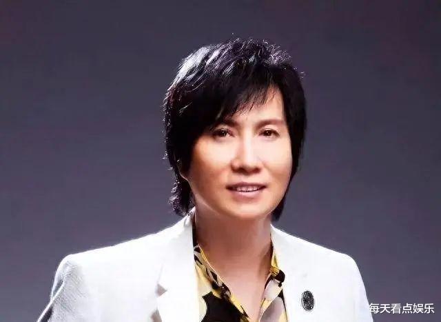 感动14亿人的这位歌手，28岁登春晚一夜成名，如今已去世10年-第2张图片-九妖电影
