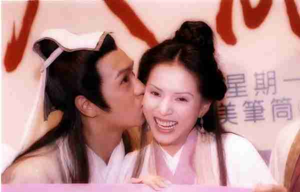 近20年来娱乐圈6大著名醉酒事件,一件比一件离谱,多人葬送前程-第4张图片-九妖电影 近20年来娱乐圈6大著名醉酒事件,一件比一件离谱,多人葬送前程-第4张图片-九妖电影