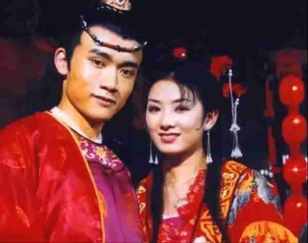 近20年来娱乐圈6大著名醉酒事件,一件比一件离谱,多人葬送前程-第18张图片-九妖电影 近20年来娱乐圈6大著名醉酒事件,一件比一件离谱,多人葬送前程-第18张图片-九妖电影