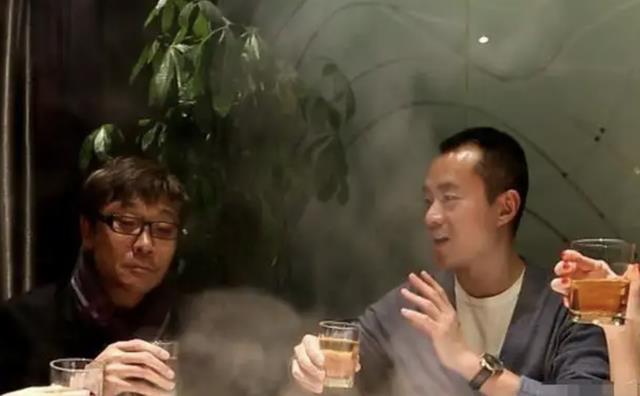 近20年来娱乐圈6大著名醉酒事件,一件比一件离谱,多人葬送前程-第20张图片-九妖电影 近20年来娱乐圈6大著名醉酒事件,一件比一件离谱,多人葬送前程-第20张图片-九妖电影