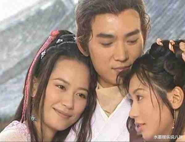 49岁女星复出带货人气惨淡，已9年没戏拍，仍在北京住独栋别墅-第1张图片-九妖电影