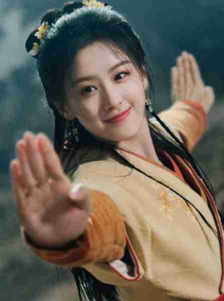 新《射雕》首播将至！“梅超风”美过杨丽萍，欧阳锋郭靖一个比一个帅-第24张图片-九妖电影