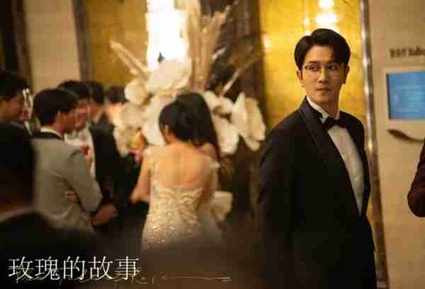 《玫瑰的故事》主演片酬曝光：刘亦菲2500万合情合理，霍建华真让人意外-第11张图片-九妖电影