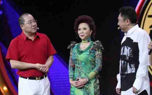 揭秘春晚内幕！这几位演员为何备受争议？你绝对无法想象！-第5张图片-九妖电影