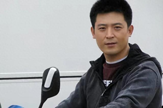 明牌吃软饭？结婚27年被拿捏死，17次上春晚竟全是老婆的功劳？-第24张图片-九妖电影