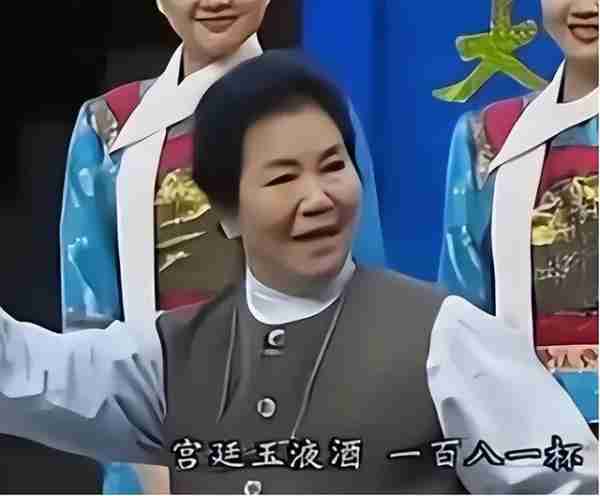 春晚一句台词识破潜伏间谍,去世23年的赵丽蓉,仍被官媒发文缅怀_3-第19张图片-九妖电影 春晚一句台词识破潜伏间谍,去世23年的赵丽蓉,仍被官媒发文缅怀_3-第19张图片-九妖电影