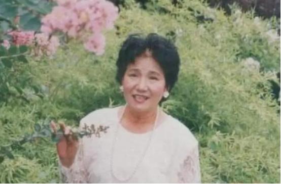 春晚一句台词识破潜伏间谍,去世23年的赵丽蓉,仍被官媒发文缅怀_4-第7张图片-九妖电影 春晚一句台词识破潜伏间谍,去世23年的赵丽蓉,仍被官媒发文缅怀_4-第7张图片-九妖电影