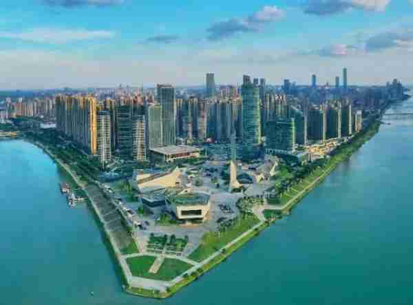 春晚四大分会场节目曝光:东北曲艺呈现新创意,热巴或将跳民族舞-第3张图片-九妖电影 春晚四大分会场节目曝光:东北曲艺呈现新创意,热巴或将跳民族舞-第3张图片-九妖电影