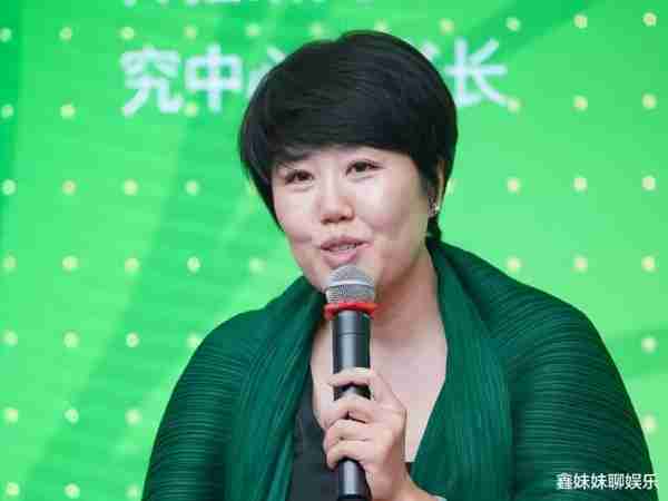 春晚导演于蕾的选择：放弃韩红选择蔡国庆，背后故事引发争议-第4张图片-九妖电影