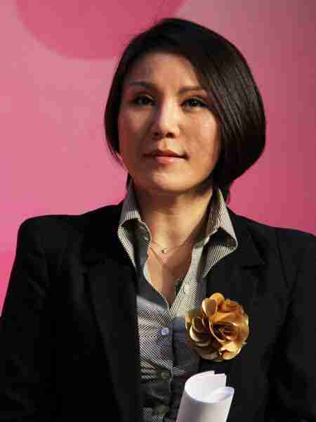 春晚常客却因意外被“封杀”，导致职业生涯跌落谷底，但如今找到了人生新方向-第1张图片-九妖电影