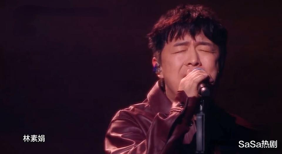 春晚彩排，黄渤现身！他相貌平平，为何能一直处于娱乐圈的一线？-第5张图片-九妖电影