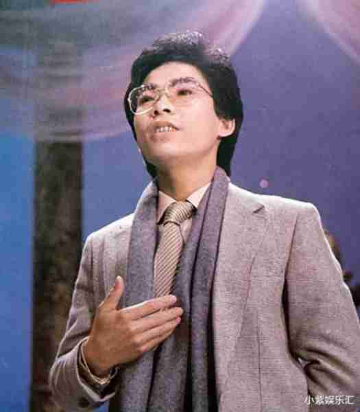 春晚歌手14年封杀，如今身价过亿，全部无偿捐献-第2张图片-九妖电影