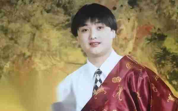 春晚洛桑爆红后车祸身亡，这与赵本山有关？20年后博林揭开谜底-第1张图片-九妖电影