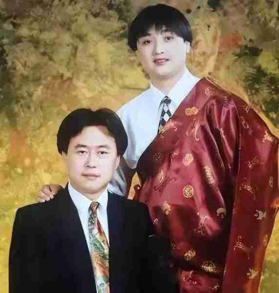 春晚洛桑爆红后车祸身亡，这与赵本山有关？20年后博林揭开谜底-第6张图片-九妖电影