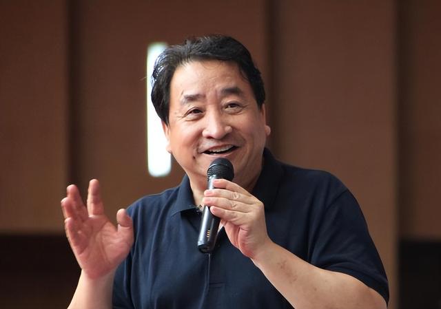 春晚消失的“钉子户”：4位无奈退出，1位离世，2位被“拉黑”-第5张图片-九妖电影