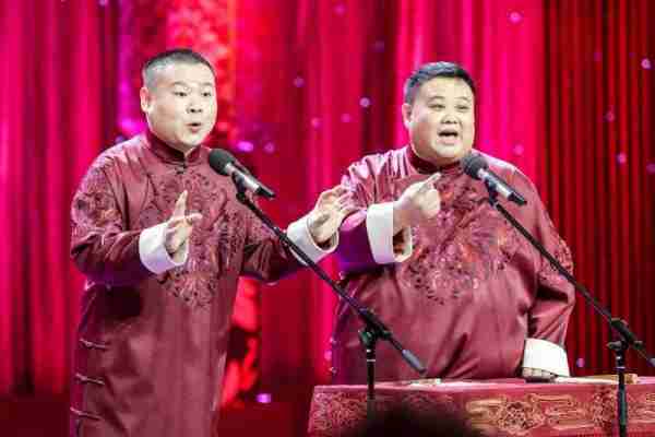 春晚相声为什么“不好笑”？李宏烨用四个字评价，字字戳心-第1张图片-九妖电影