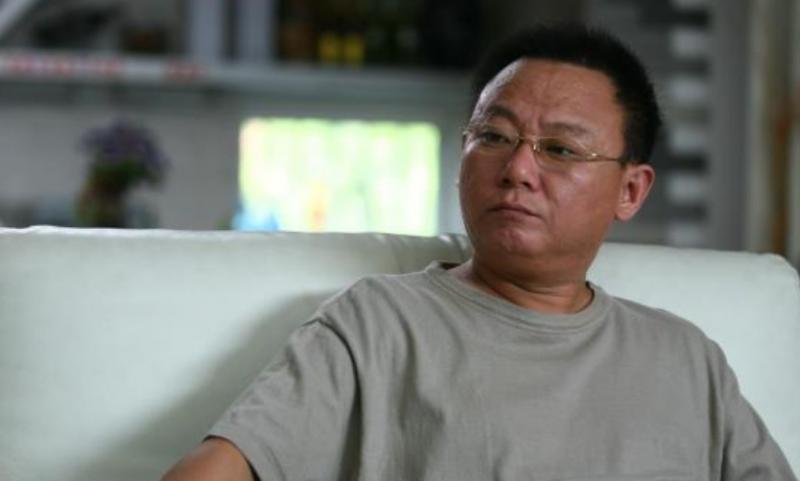 春晚钉子户邵峰：陪妻子抗癌23年，花光积蓄仍不离不弃，如今怎样-第4张图片-九妖电影