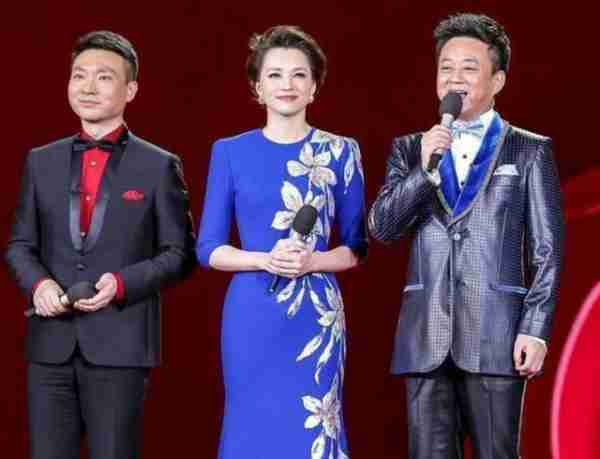 曝2024年春晚主持人阵容，任鲁豫撒贝宁挑大梁，谢娜疑似加入_1-第7张图片-九妖电影