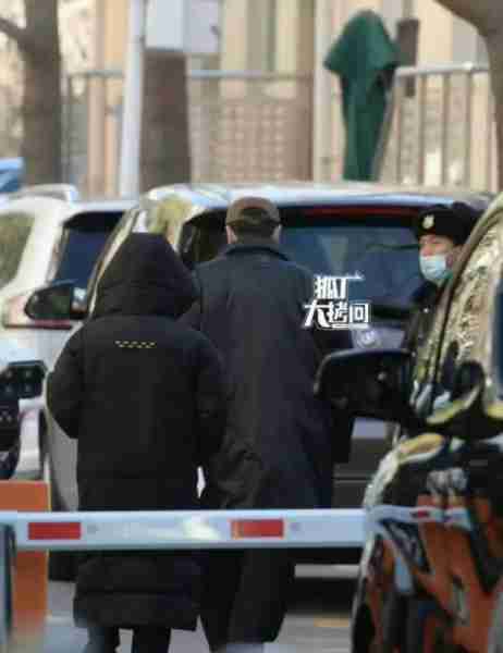 曝沈腾马丽合体现身“春晚第二次联排”，网友直呼：今年的小品节目，就看你们了-第2张图片-九妖电影