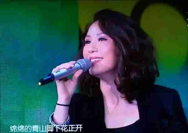 曾红过毛阿敏，却因人品被春晚拒之门外，如今靠走穴为生-第3张图片-九妖电影
