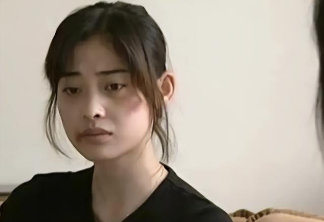 朱时茂30年前的春晚，谁注意到他身边的女孩？今火得一塌糊涂-第28张图片-九妖电影