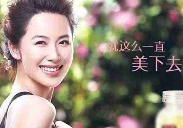 朱时茂30年前的春晚，谁注意到他身边的女孩？今火得一塌糊涂_1-第63张图片-九妖电影