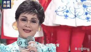 杨丽萍发视频怀念上届龙年春晚，李玉刚：“艺术总会让人流泪”！-第8张图片-九妖电影