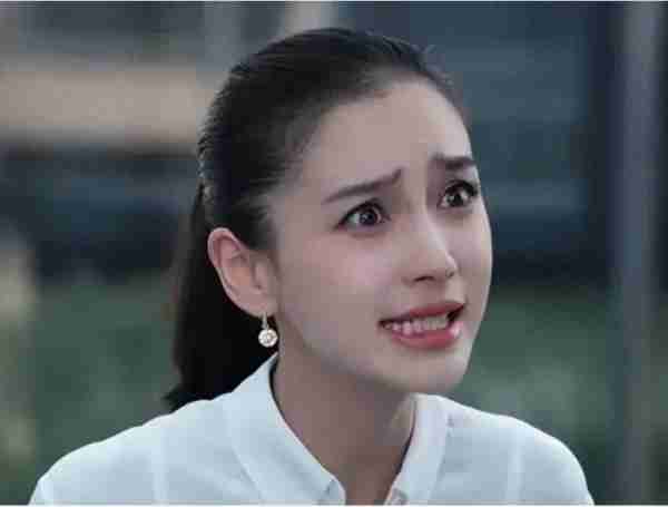 杨颖从降C位到被“跑男”踢出，即便没有“疯马秀”，她也待不久-第38张图片-九妖电影