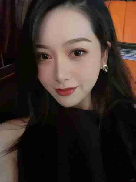 杨颖李晨恋情曝光！粉丝狂喷跑男，同事变情人引热议！-第4张图片-九妖电影