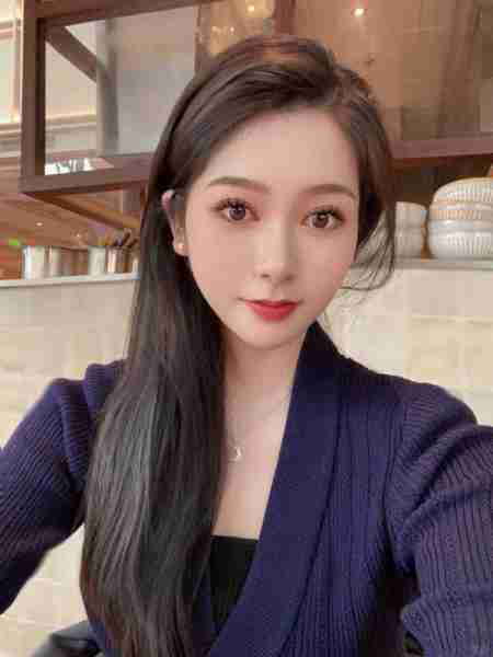 杨颖李晨恋情曝光！粉丝狂喷跑男，同事变情人引热议！-第2张图片-九妖电影