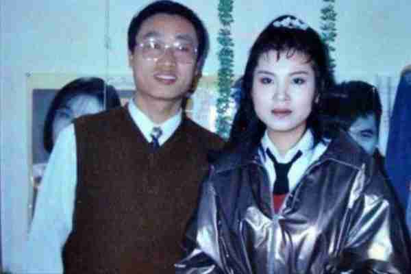 杭天琪：22岁成为国家一级演员，9次上春晚，却被老外骗财又骗色-第9张图片-九妖电影