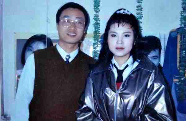 杭天琪：曾9次上春晚，46岁高龄生子，如今婚姻状况如何？-第6张图片-九妖电影