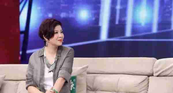 杭天琪：曾9次上春晚，46岁高龄生子，如今婚姻状况如何？-第14张图片-九妖电影